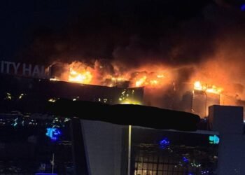 مقتل 40 شخصا وإصابة أكثر من 100 في الهجوم الدموي في موسكو.