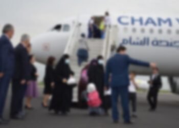 طاجيكستان تستعيد 50 طفلا وامرأة من سوريا